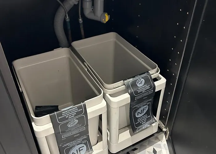 L'escale アパート *